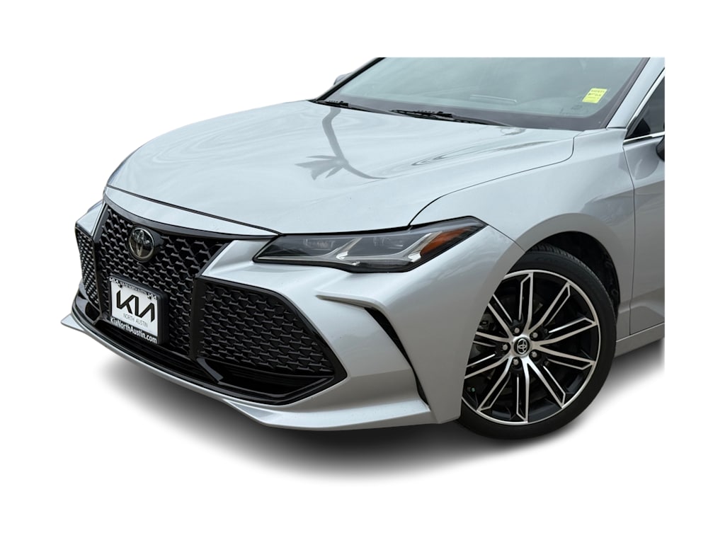 Thumbnail: 2019 Toyota Avalon - 17