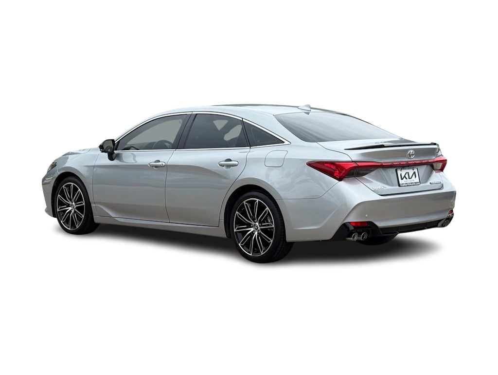 Thumbnail: 2019 Toyota Avalon - 4