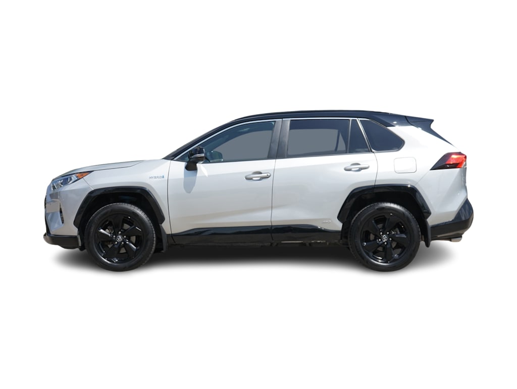 Thumbnail: 2021 Toyota RAV4 - 3