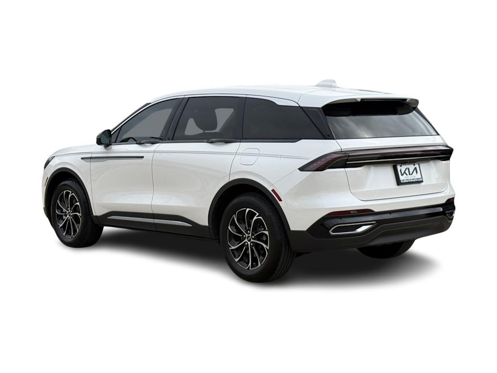 Thumbnail: 2025 Lincoln Nautilus - 4