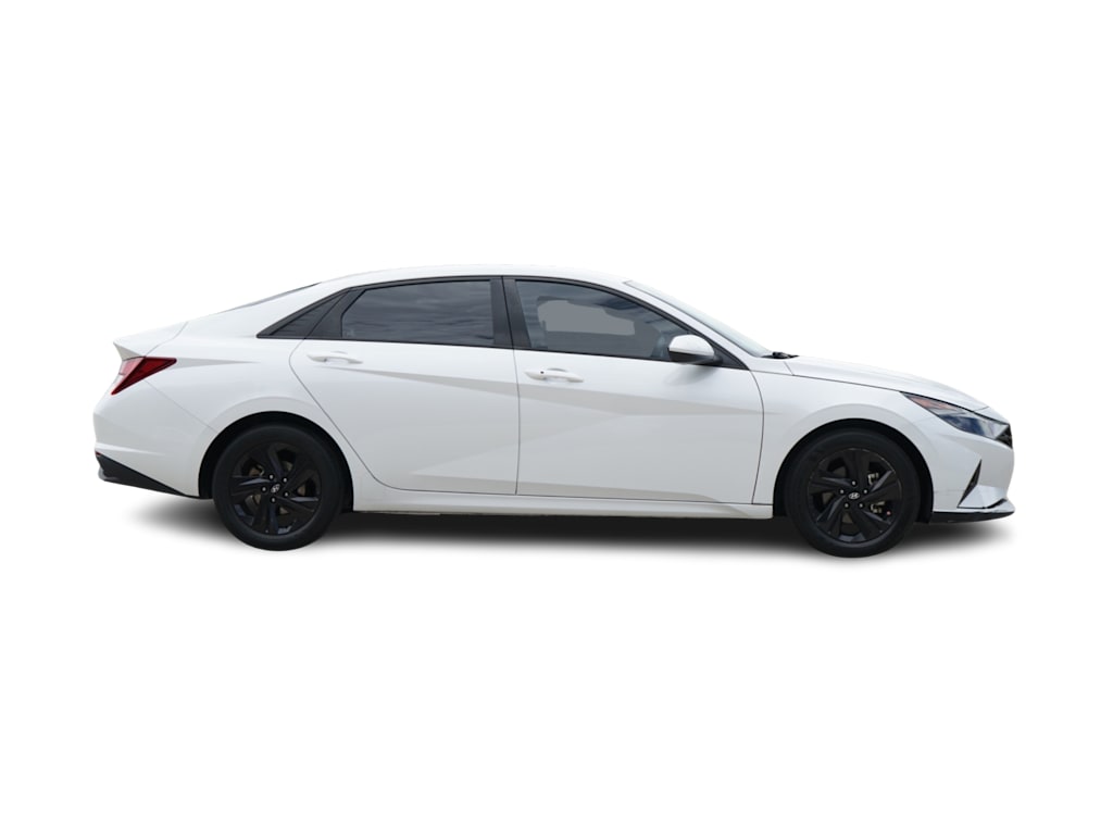 Thumbnail: 2021 Hyundai Elantra - 15