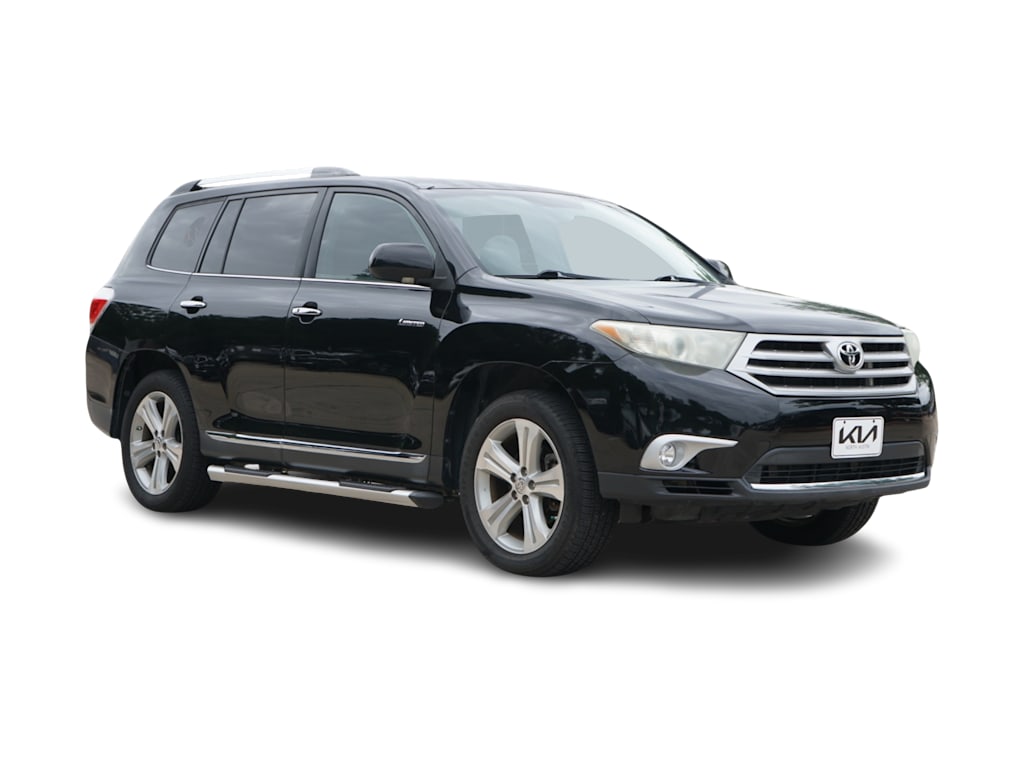 Thumbnail: 2013 Toyota Highlander - 15