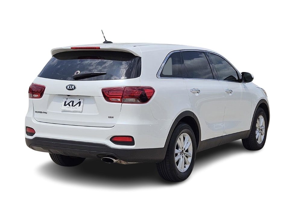 2019 Kia Sorento LX 19