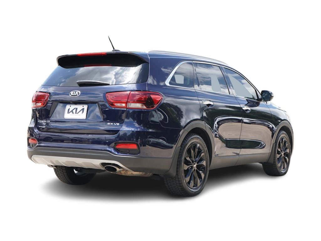 Thumbnail: 2020 Kia Sorento - 17
