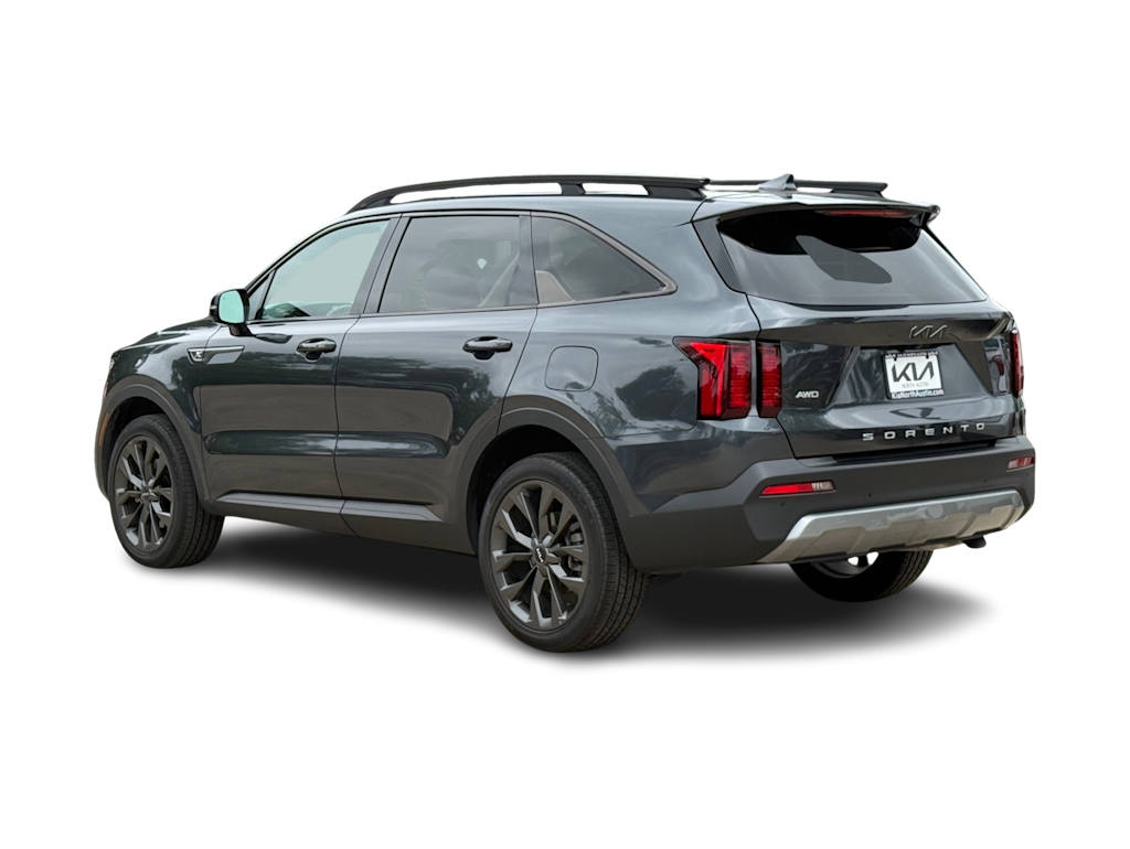 Thumbnail: 2022 Kia Sorento - 4