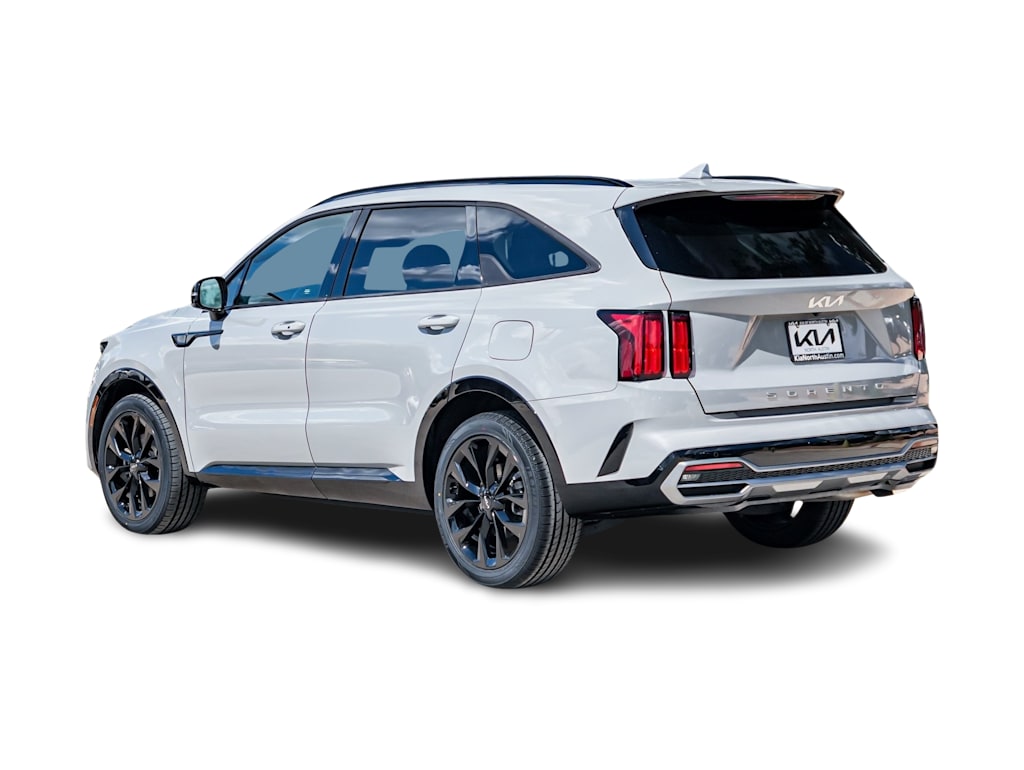 Thumbnail: 2022 Kia Sorento - 4