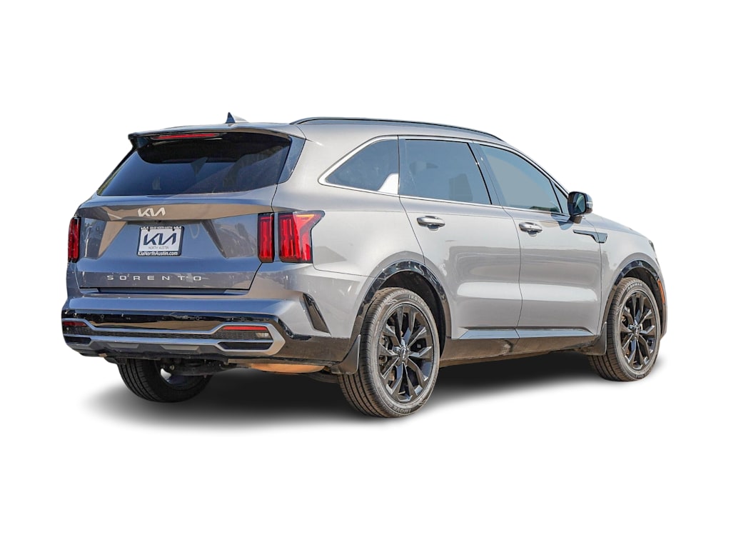 Thumbnail: 2022 Kia Sorento - 14