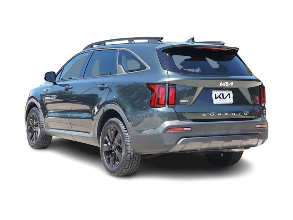 Thumbnail: 2022 Kia Sorento - 4