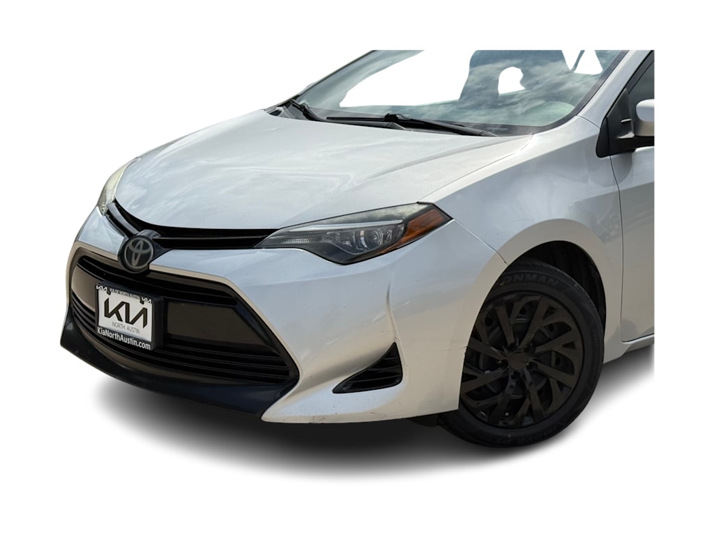 Thumbnail: 2017 Toyota Corolla - 18