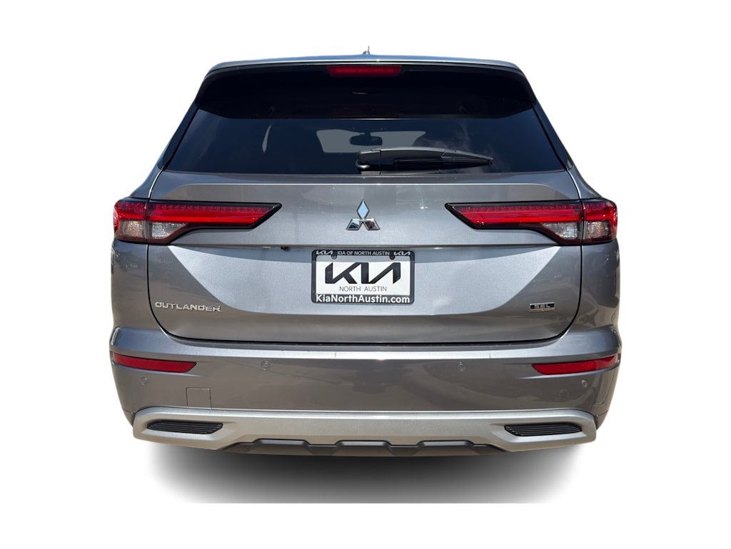 Thumbnail: 2022 Mitsubishi Outlander - 5