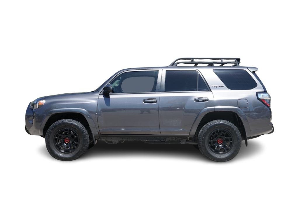 Thumbnail: 2022 Toyota 4Runner - 3