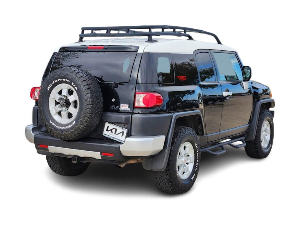 2011 Toyota FJ Cruiser Base 18