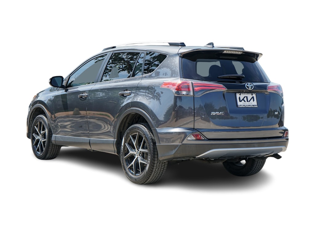 Thumbnail: 2017 Toyota RAV4 - 4
