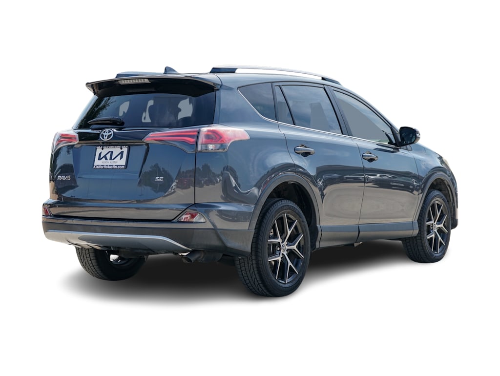 Thumbnail: 2017 Toyota RAV4 - 15