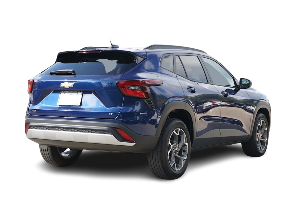 Thumbnail: 2024 Chevrolet Trax - 14