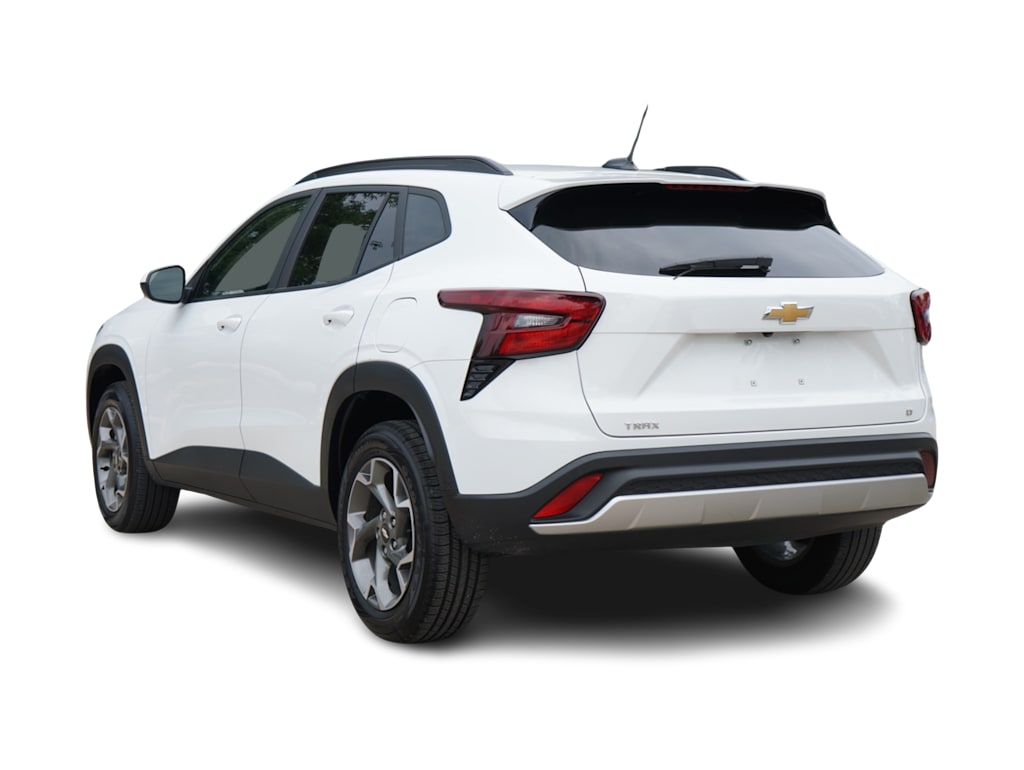 Thumbnail: 2025 Chevrolet Trax - 4