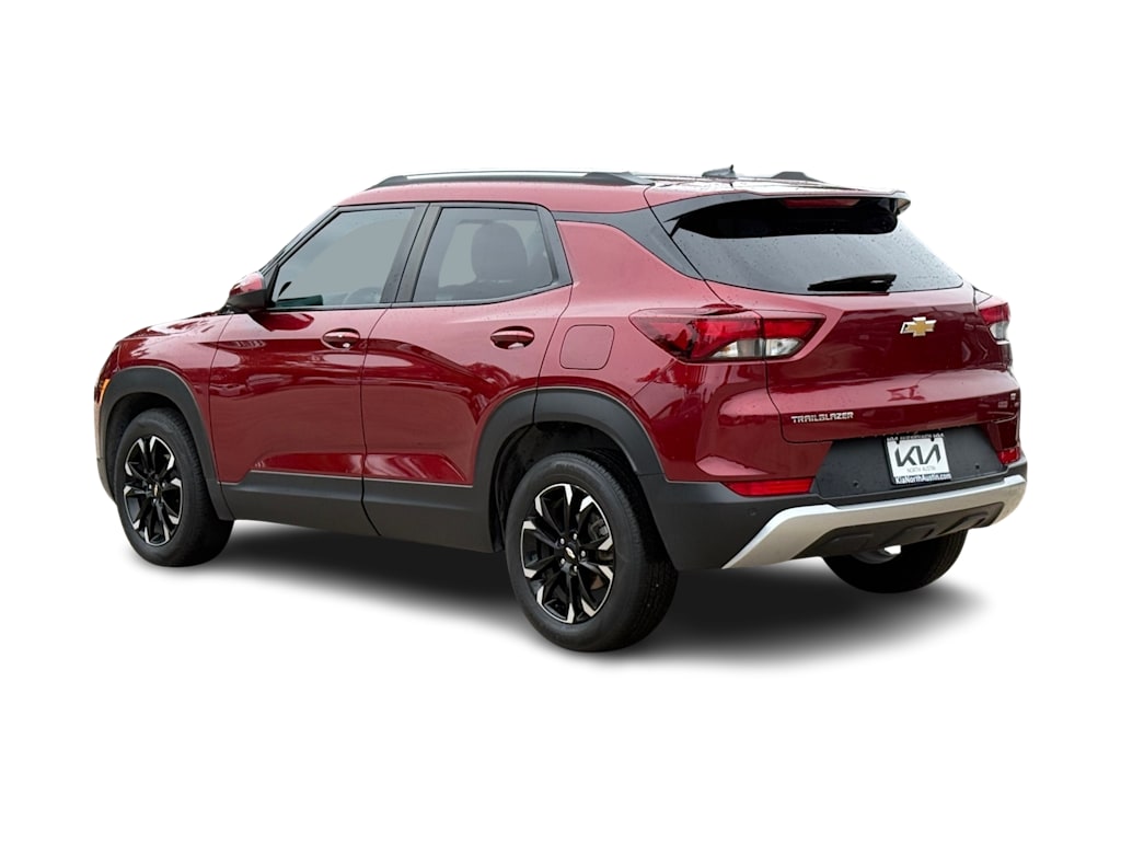 Thumbnail: 2022 Chevrolet TrailBlazer - 4
