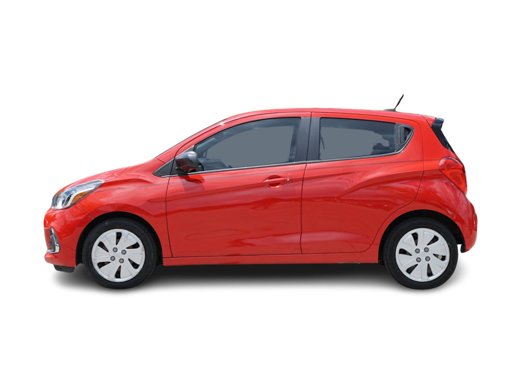 Thumbnail: 2017 Chevrolet Spark - 3