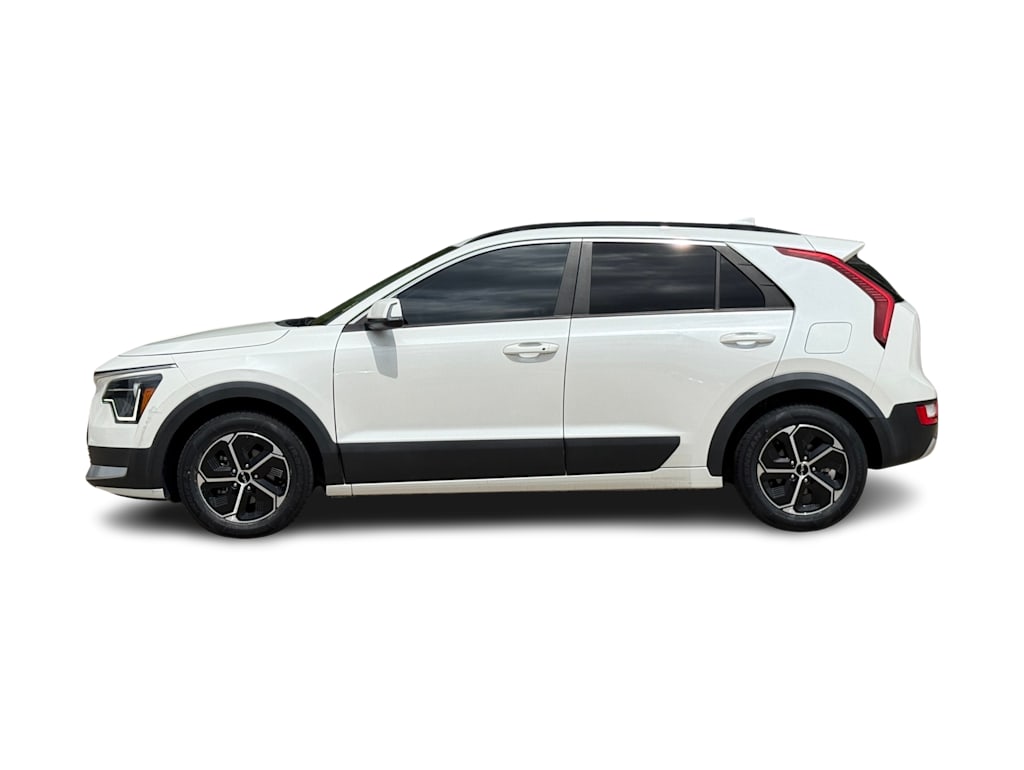 Thumbnail: 2023 Kia Niro - 3