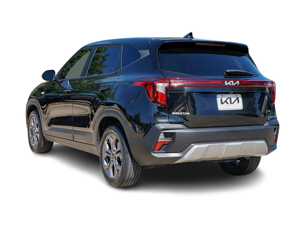 Thumbnail: 2024 Kia Seltos - 4