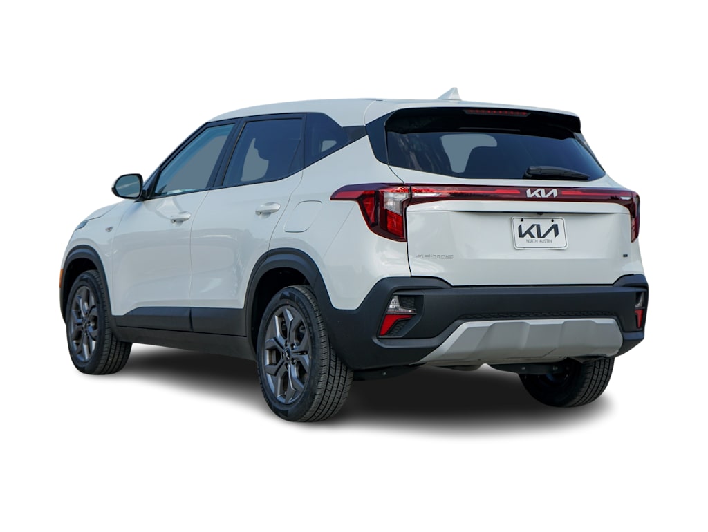 Thumbnail: 2024 Kia Seltos - 4