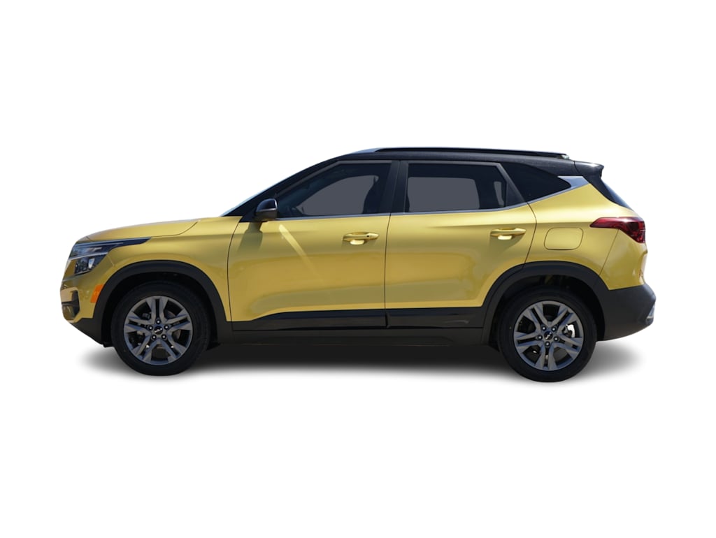 Thumbnail: 2023 Kia Seltos - 3