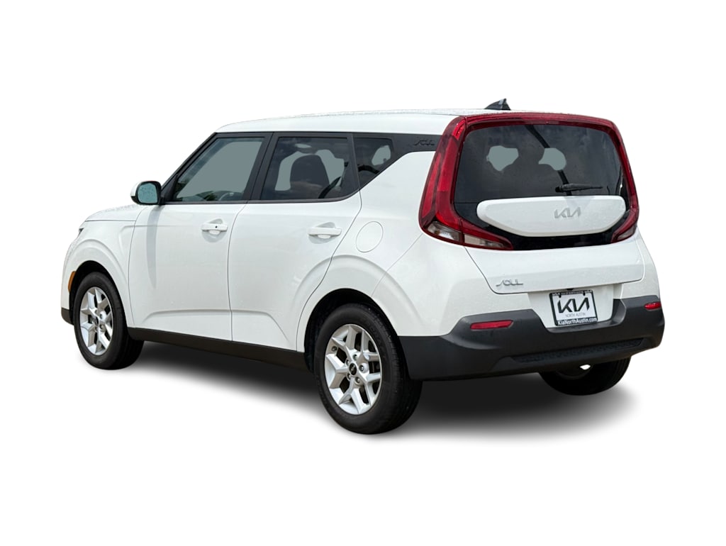 Thumbnail: 2022 Kia Soul - 4