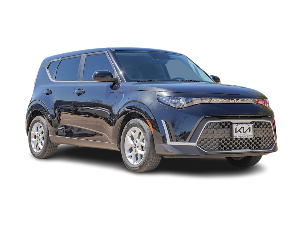 Thumbnail: 2023 Kia Soul - 18