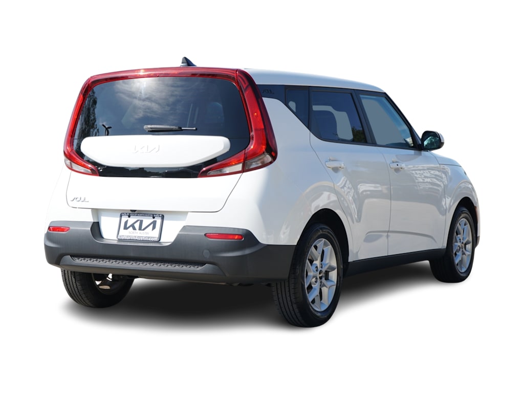 Thumbnail: 2022 Kia Soul - 17
