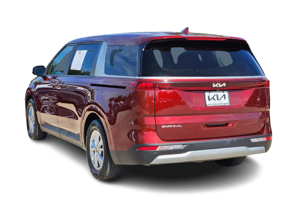 Thumbnail: 2023 Kia Carnival - 4