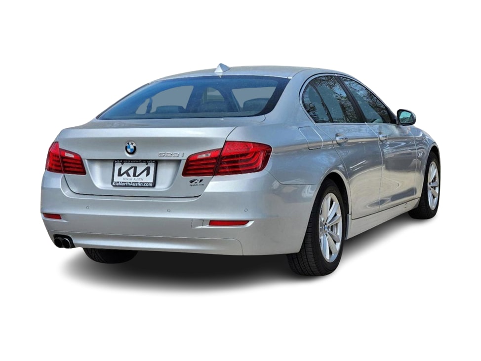 2015 BMW 5 Series 528i 18