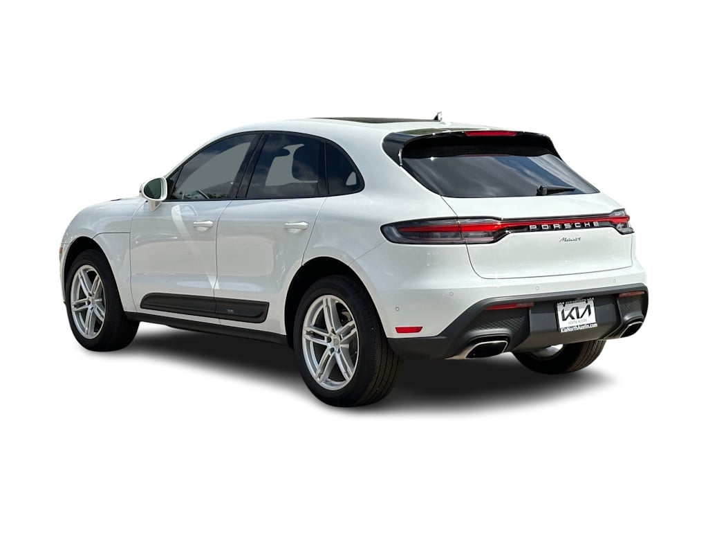 Thumbnail: 2024 Porsche Macan - 4