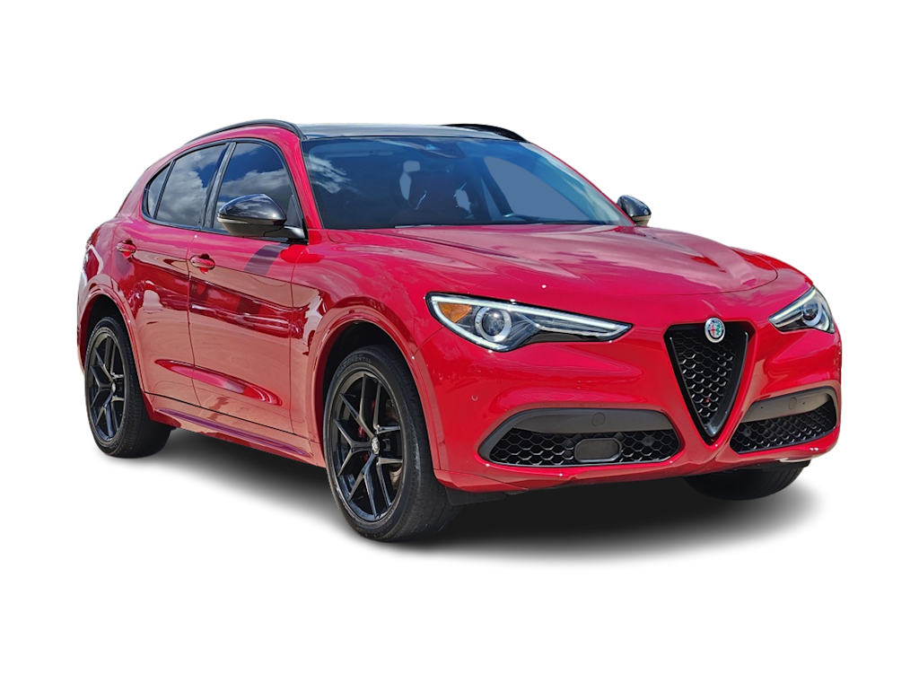 Thumbnail: 2021 Alfa Romeo Stelvio - 18