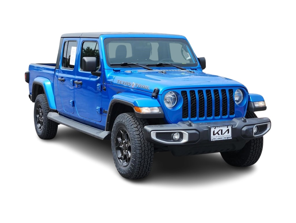 Thumbnail: 2023 Jeep Gladiator - 17