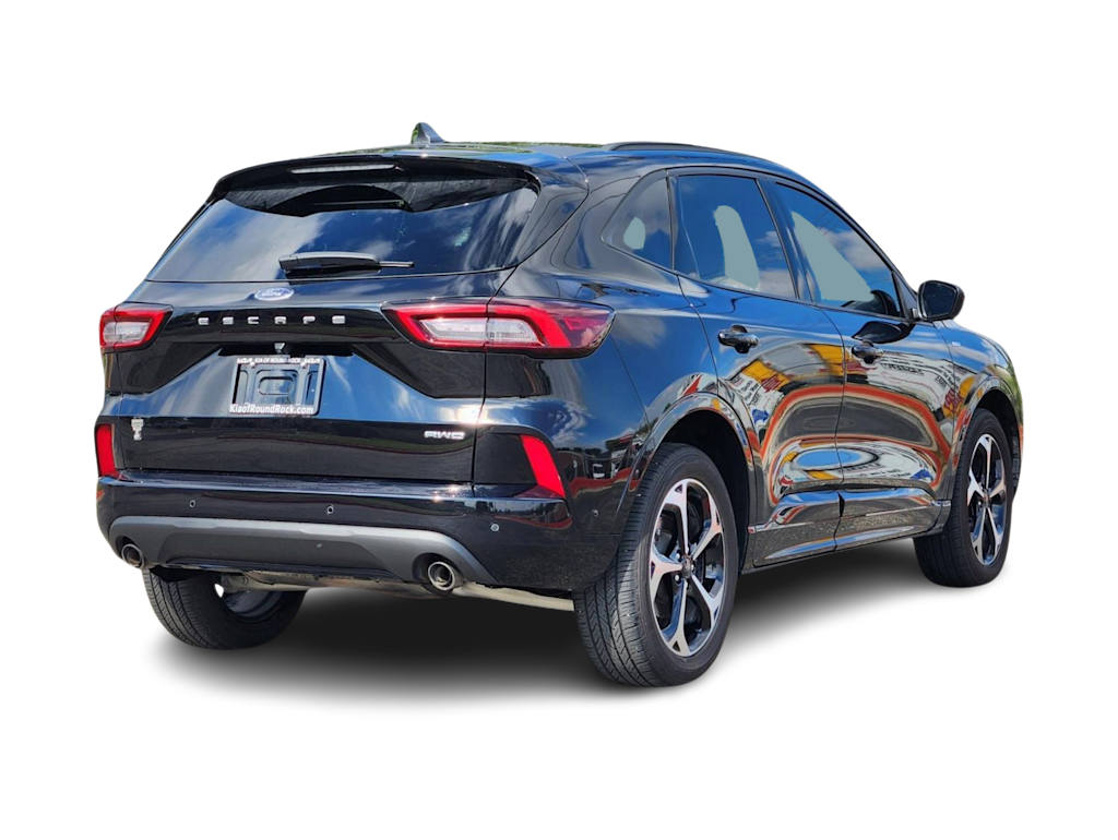 Thumbnail: 2023 Ford Escape - 20