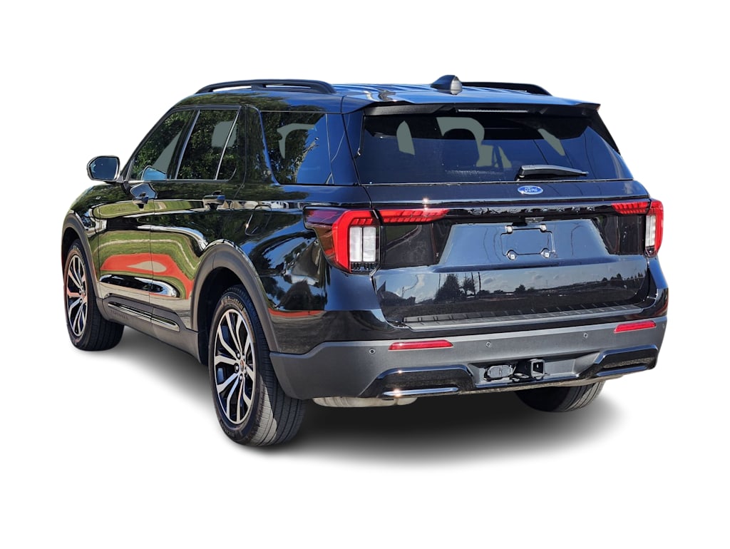 Thumbnail: 2025 Ford Explorer - 4