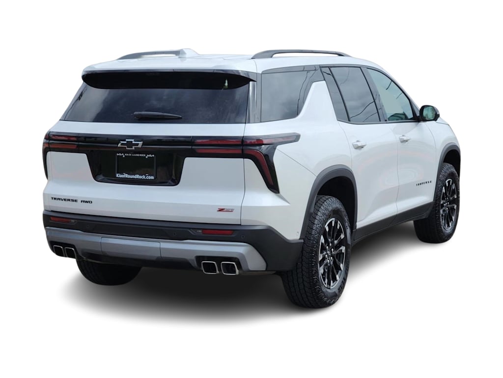 Thumbnail: 2024 Chevrolet Traverse - 18