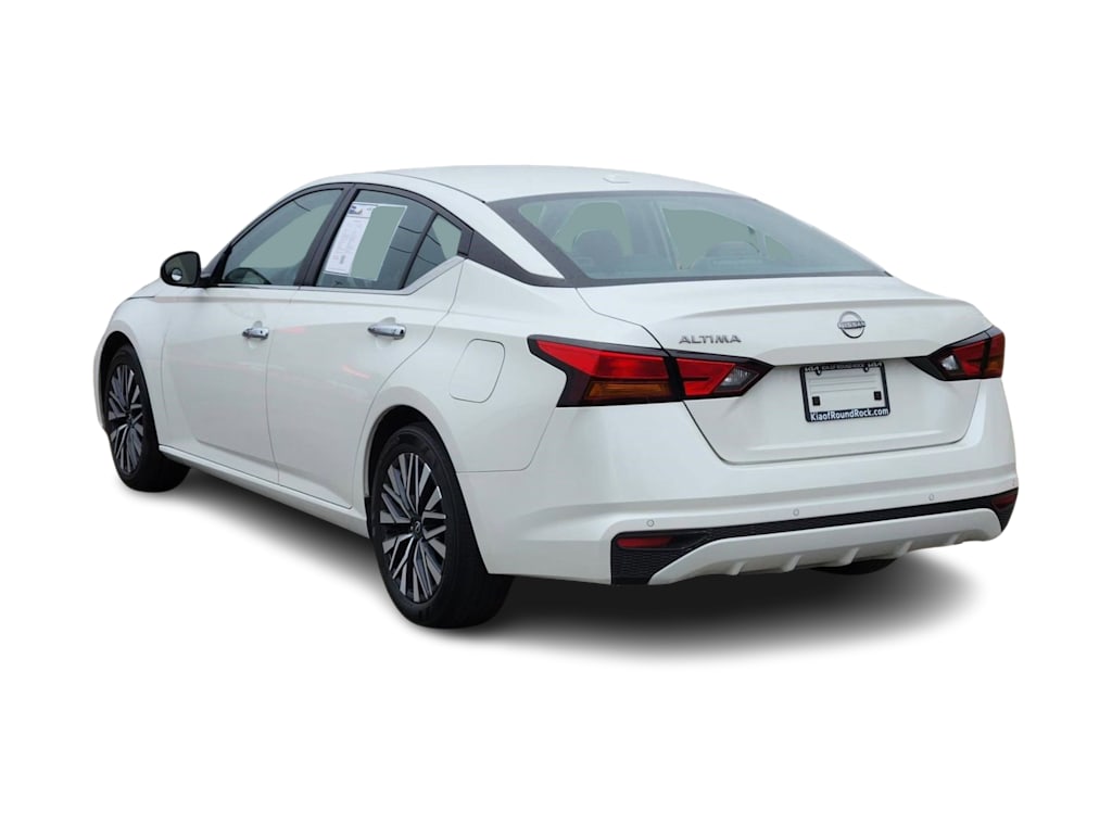 Thumbnail: 2025 Nissan Altima - 4