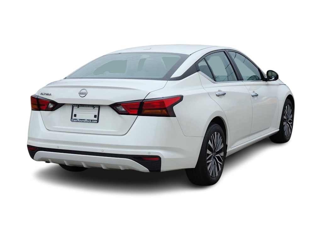 Thumbnail: 2025 Nissan Altima - 16