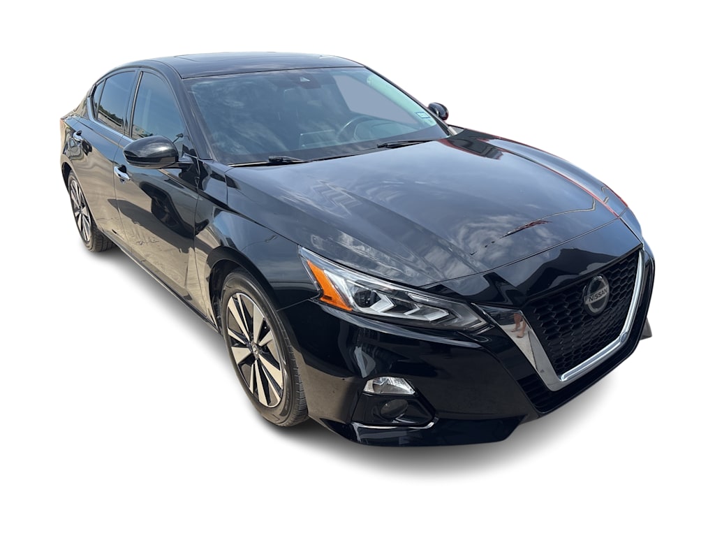Thumbnail: 2020 Nissan Altima - 8