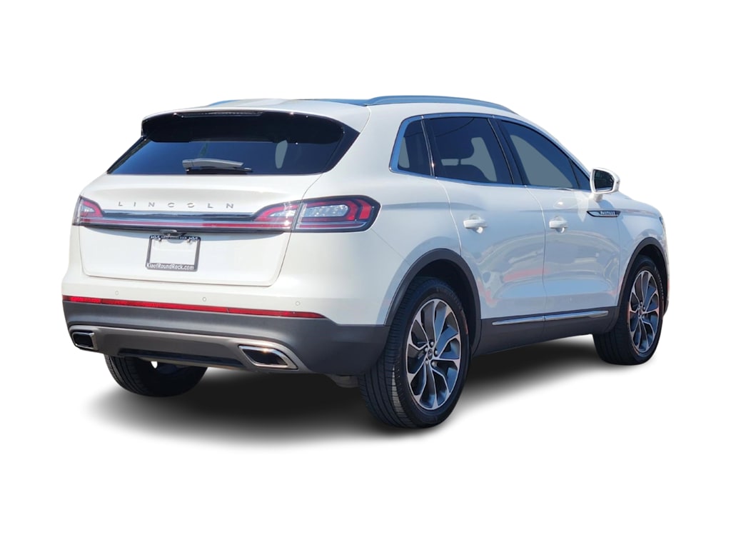 Thumbnail: 2022 Lincoln Nautilus - 21