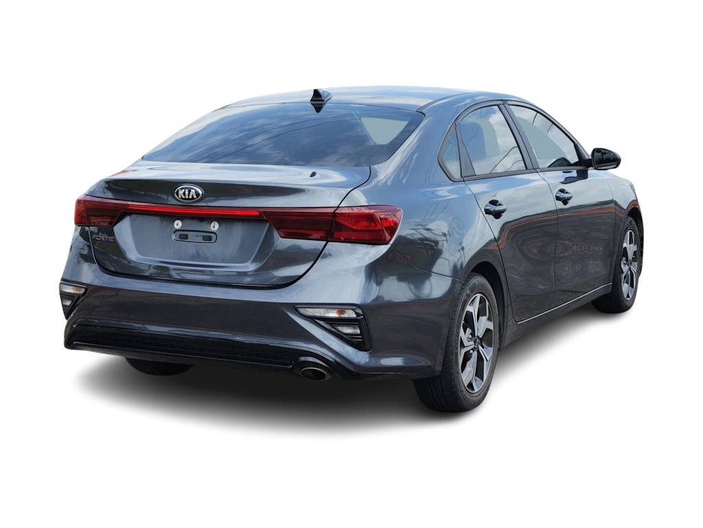 Thumbnail: 2020 Kia Forte - 18