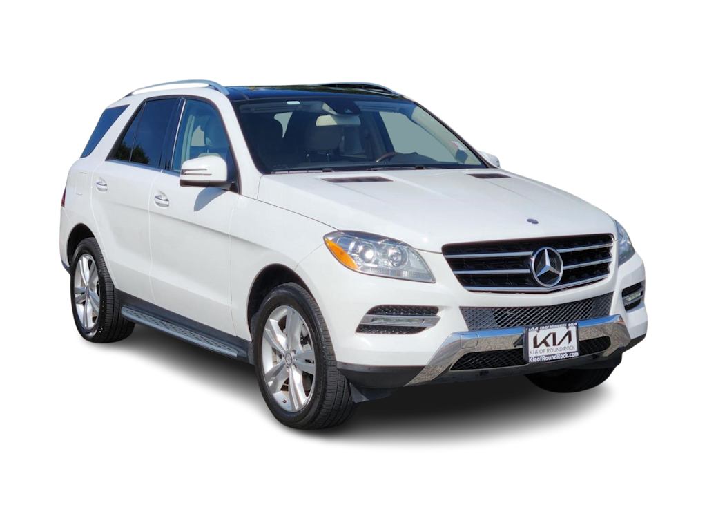 Thumbnail: 2015 Mercedes-Benz M-Class - 17