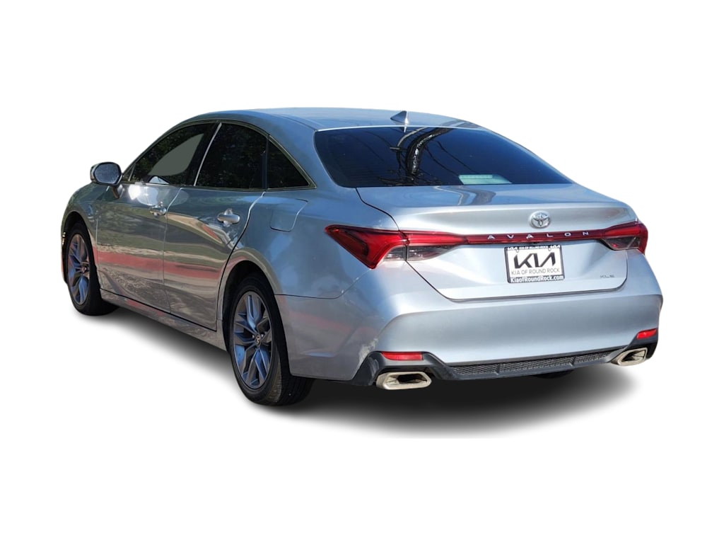 Thumbnail: 2022 Toyota Avalon - 4