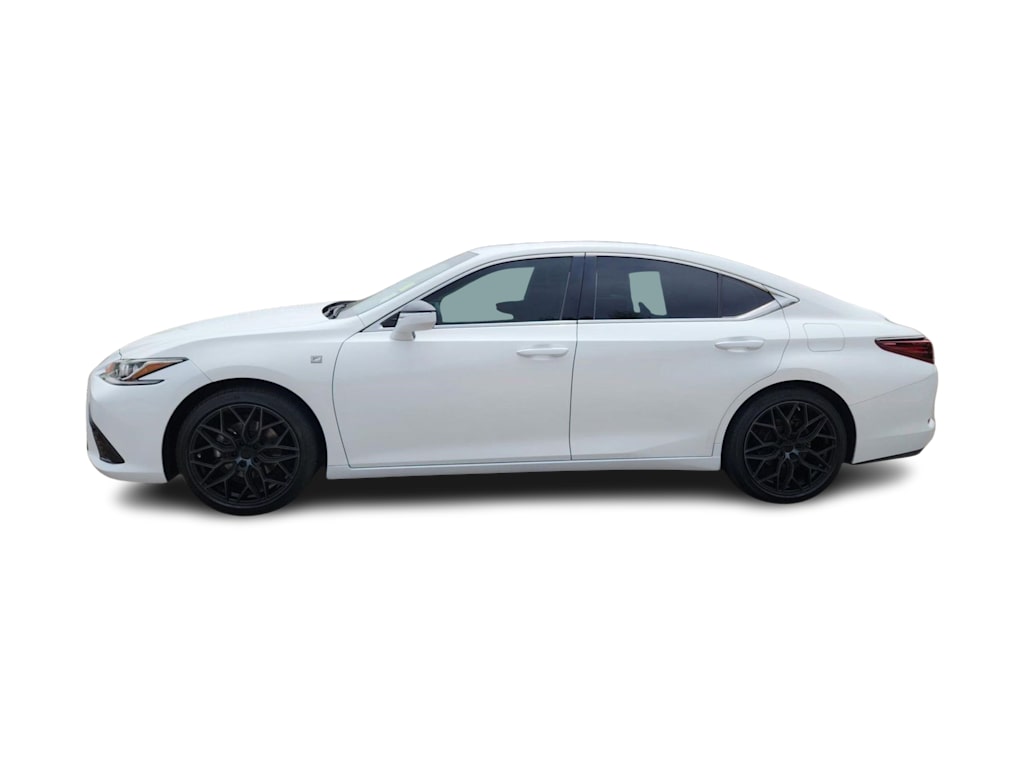 Thumbnail: 2020 Lexus ES - 3