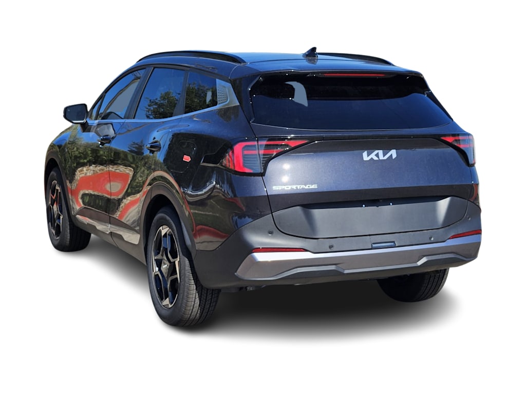 Thumbnail: 2027 Kia Sportage - 4