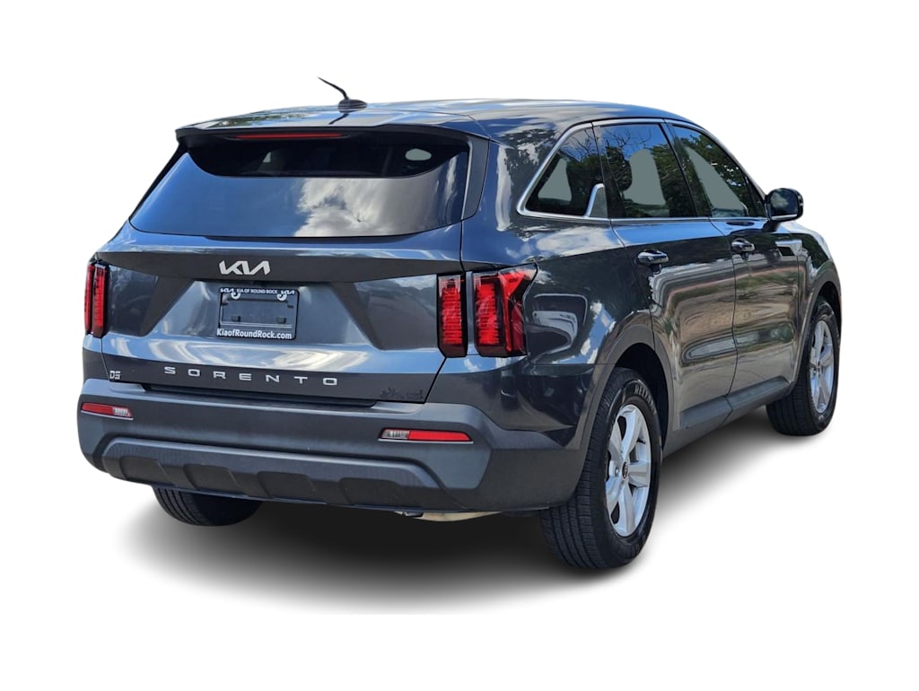 Thumbnail: 2022 Kia Sorento - 16
