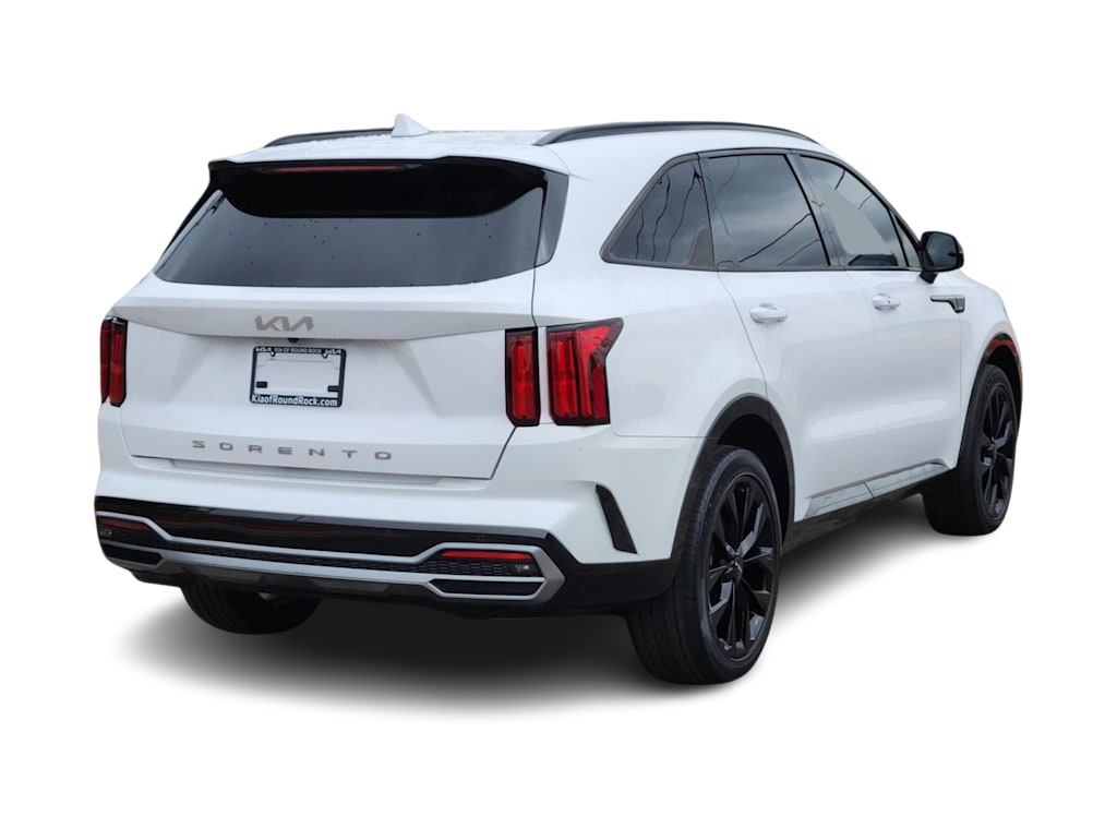 Thumbnail: 2022 Kia Sorento - 17