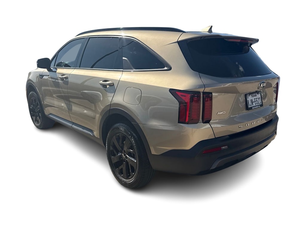 Thumbnail: 2021 Kia Sorento - 3