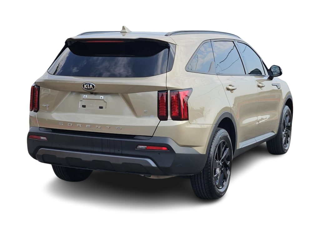 Thumbnail: 2021 Kia Sorento - 18